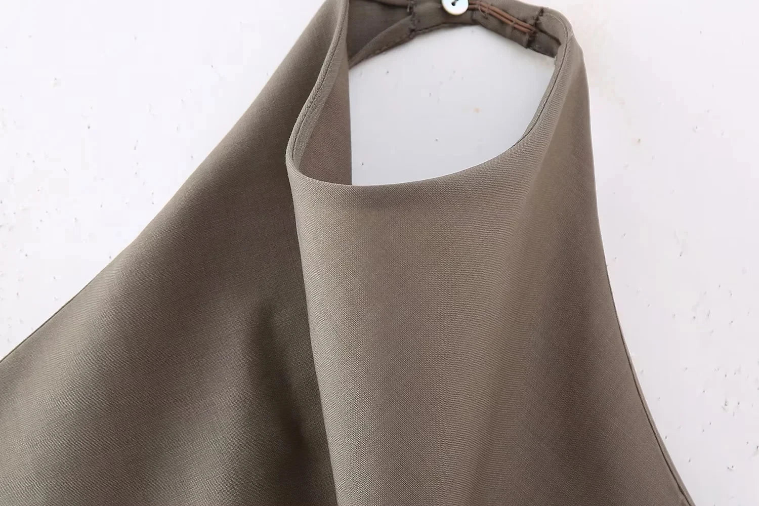 Conjunto Assimétrico de Calças e Regata com Estilo Streetwear - DermeBela