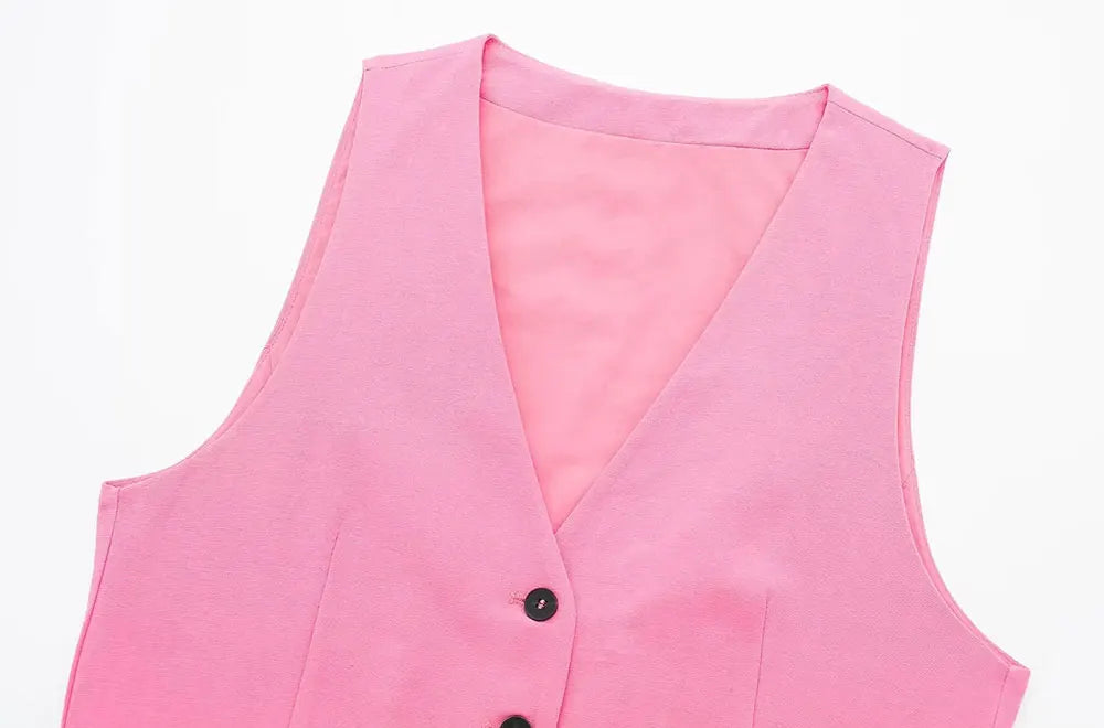 Conjunto Vintage: Colete e Shorts Rosa Monocromático com Gola V - DermeBela