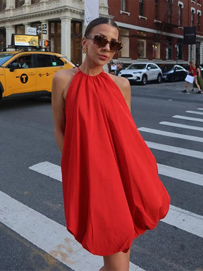 Vestido Plissado Retro Vermelho com Gola Redonda
